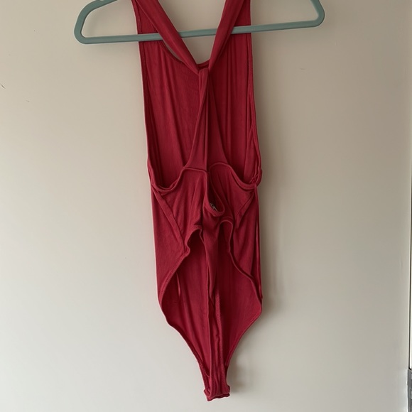 Free People red up and around bodysuit - Picture 2 of 3